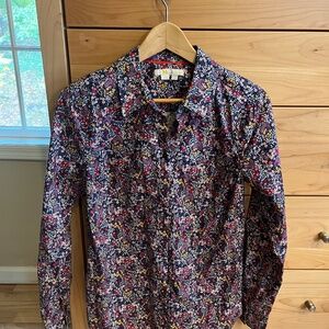 Button up floral preppy Boden shirt